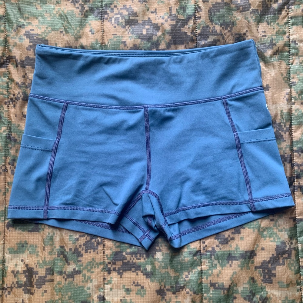 ‼️SOLD‼️ Curves n combatboots Marlin Shorts